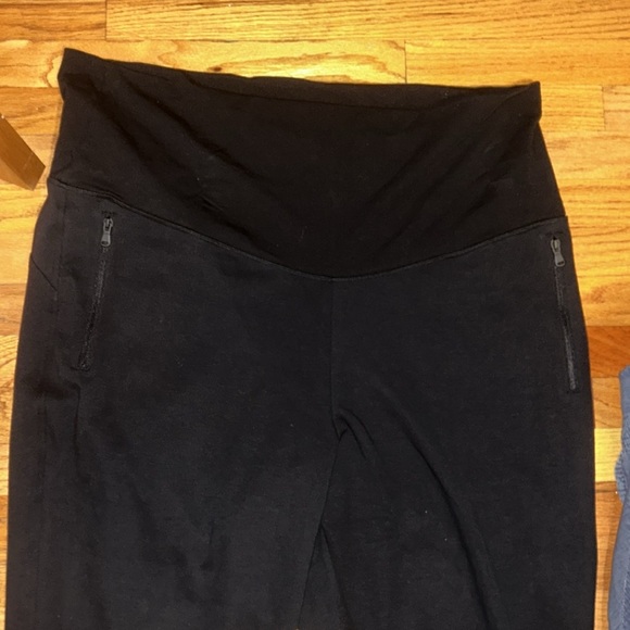 NWT Old Navy Maternity Dynamic Fleece Rollover Waist Joggers | Size XXL - Picture 9 of 10